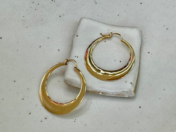 Tara Moon Hoops