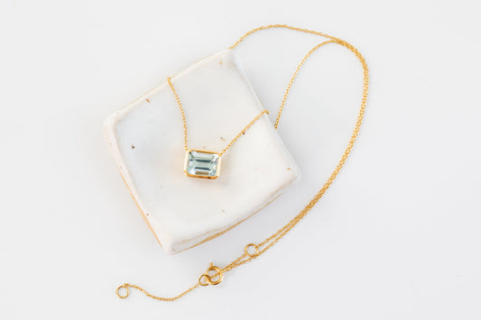 Aura Halo Aquamarine Necklace